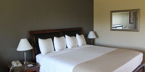 Shenandoah Inn, MAJOR CREDIT CARDS REQUIRED for check in Plymouth Bagian luar foto